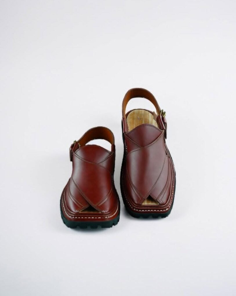 Men's Classic Brown Leather Peshawari Chappal